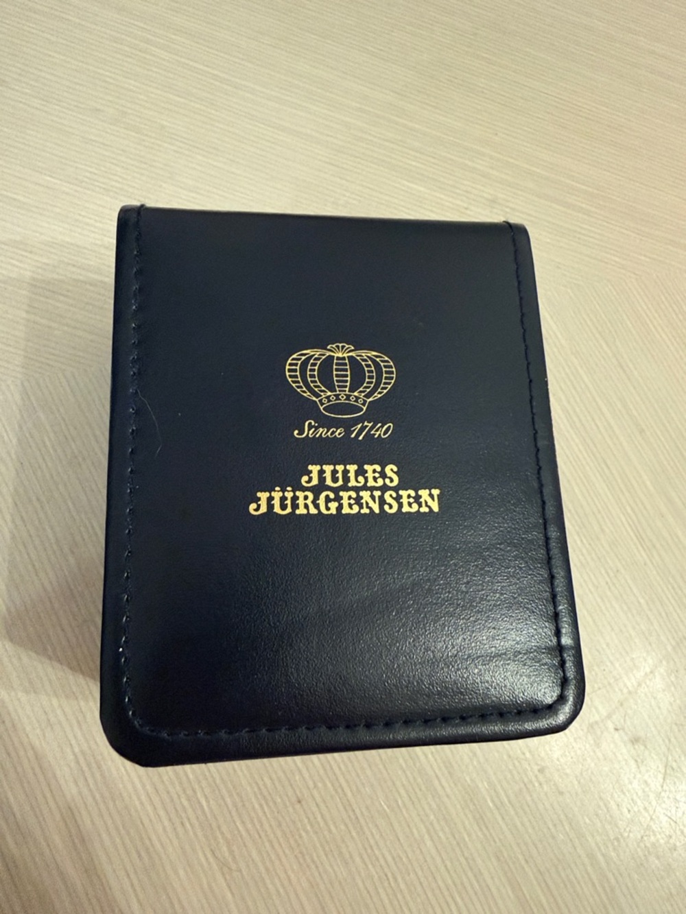 Jules Jorgensen Mens Gold America Black Quartz Watch Stainless Steel Vintage New - Picture 9 of 9